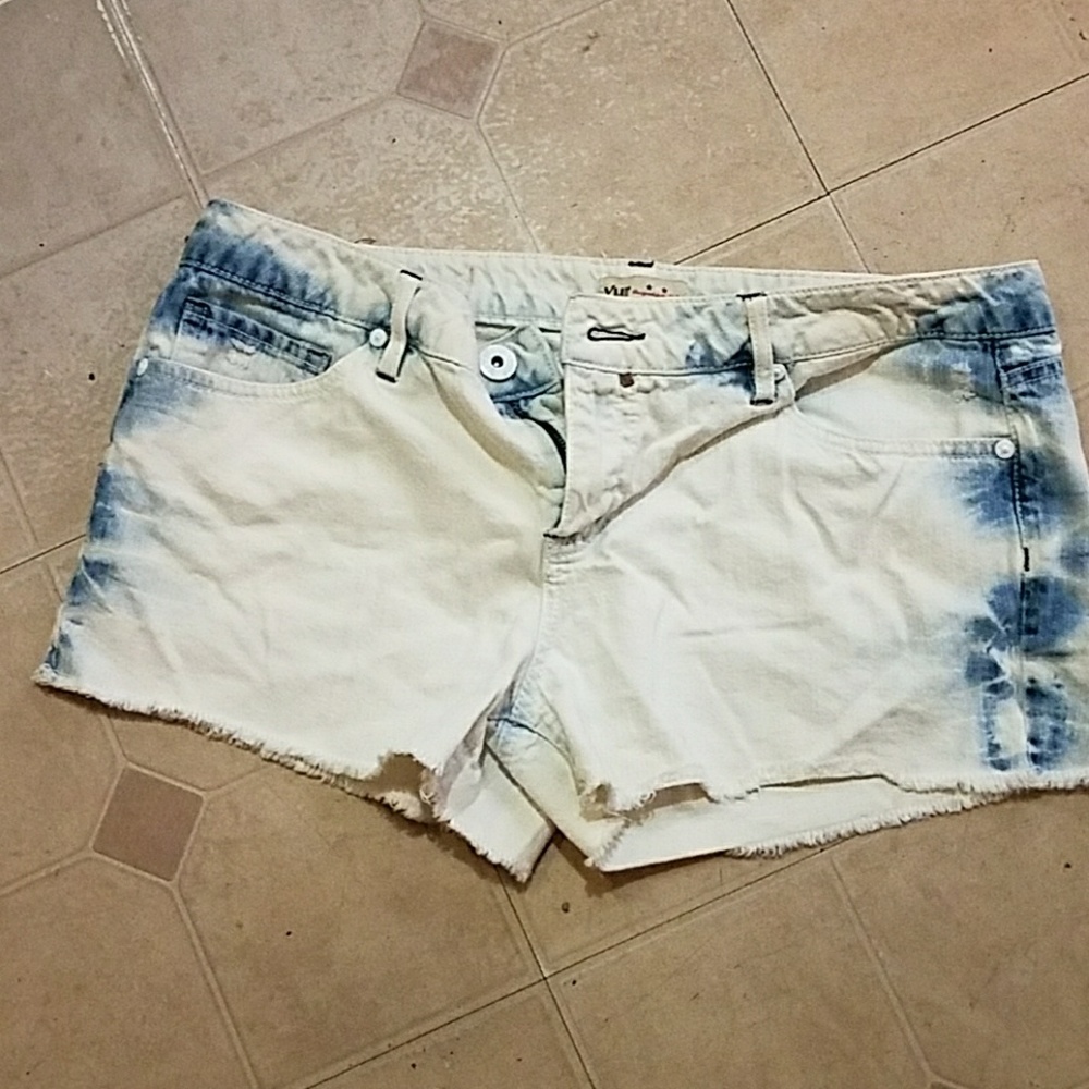 Denim cutoff shorts